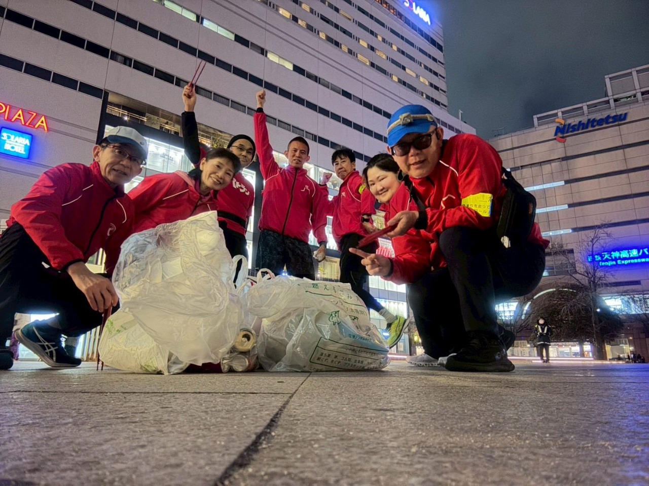 警固公園星くず拾い
