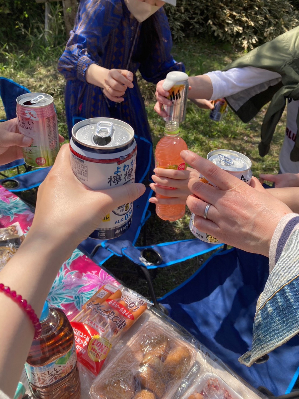 お花見でかんぱーい!
