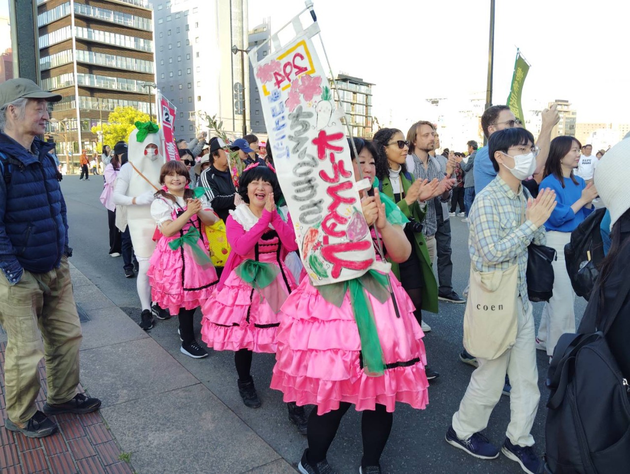 総踊りのさくらもちオールスターズ