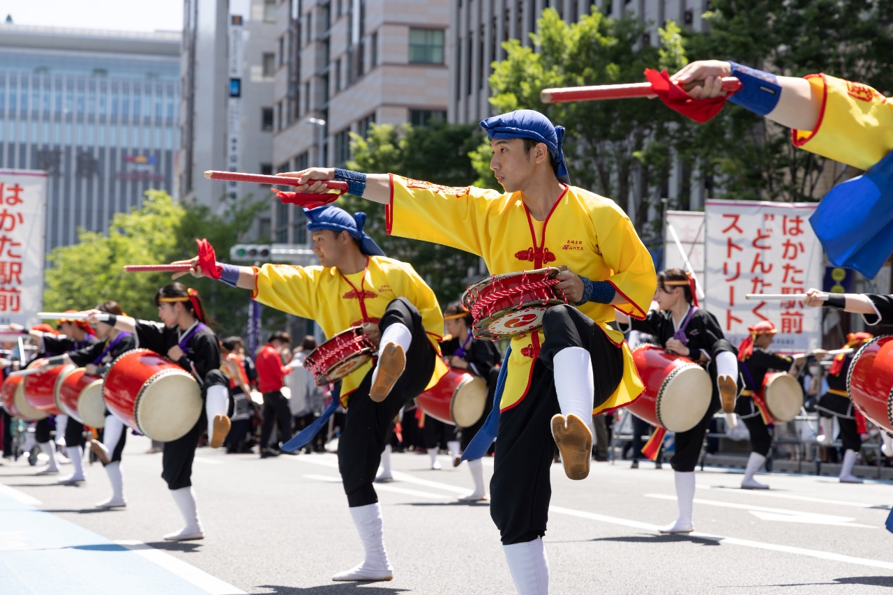 はかた駅前“どんたく”ストリート